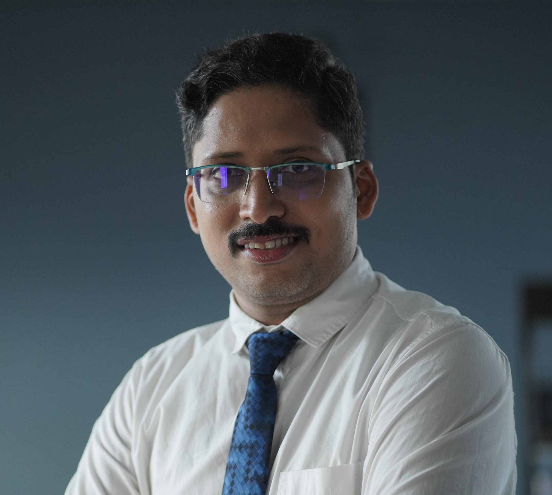 Dr. Samarth Manjunath
