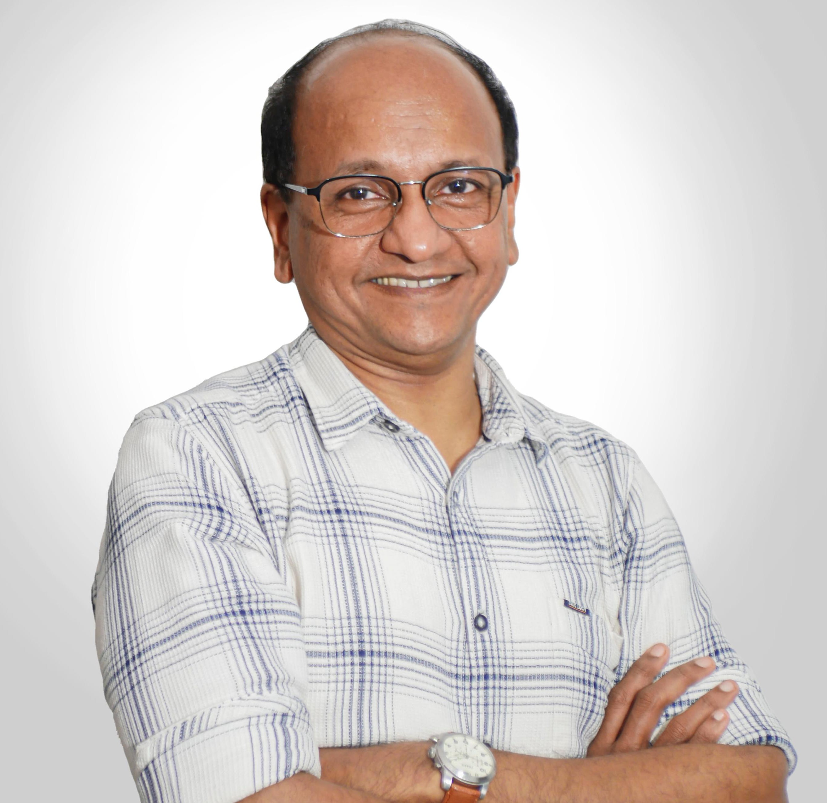 Dr. Zia Mydin